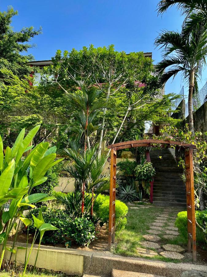 Residence Bertille Abidjan Cocody Luaran gambar