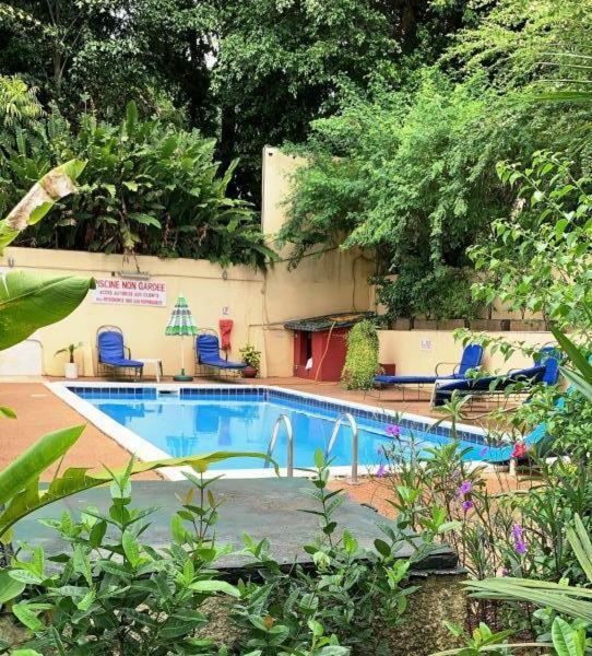 Residence Bertille Abidjan Cocody Luaran gambar